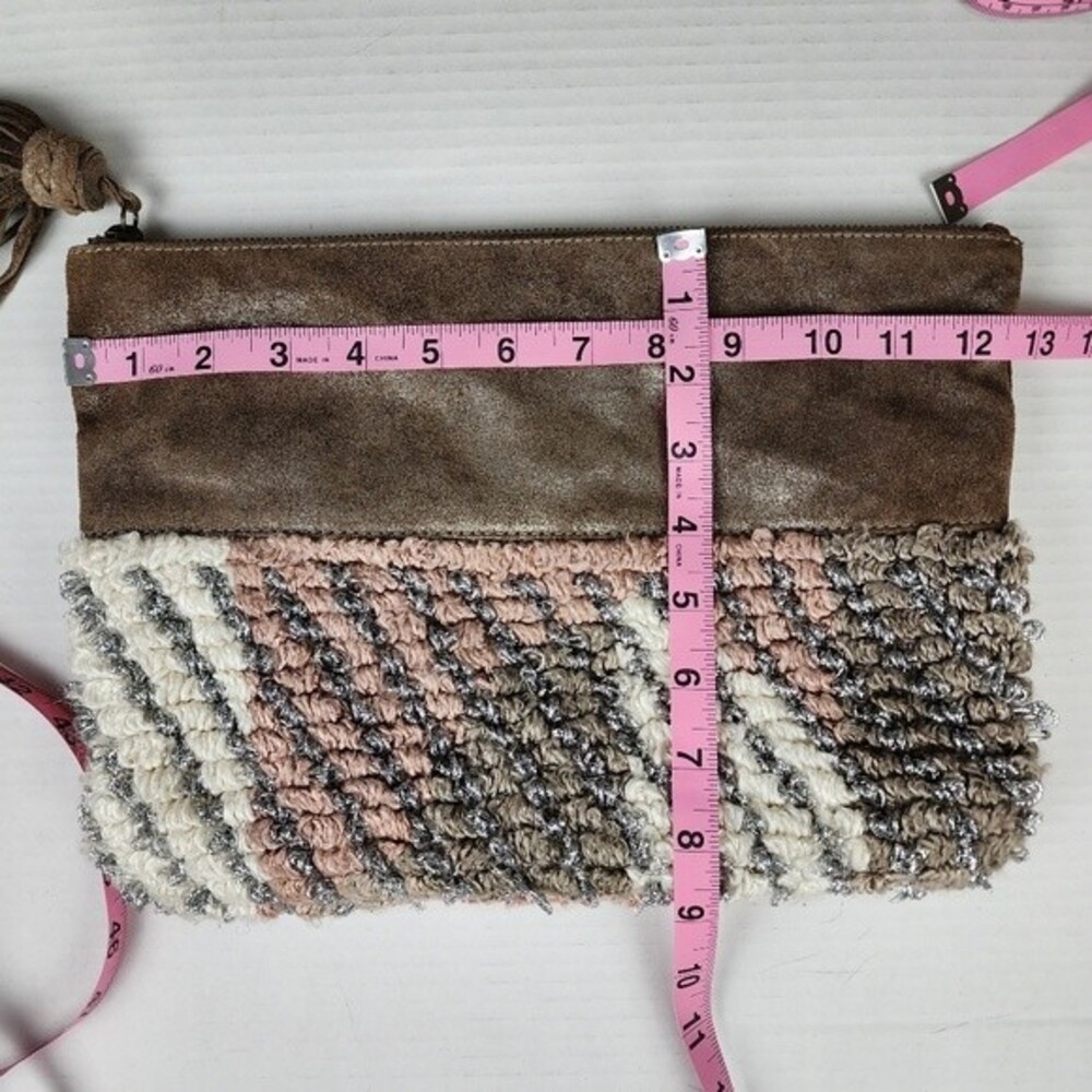 Anthropologie Jasper & Jeera Pouch Metallic Leather Cotton Blend Large Tassel - Picture 4 of 14